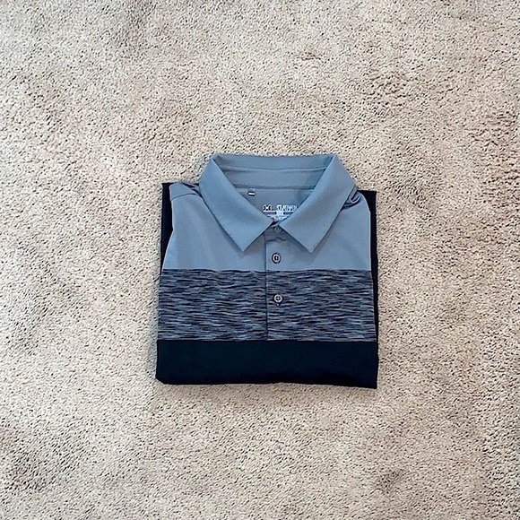 🍁Clearance- Under Armour Heat Gear Polo Shirt Like New - Picture 6 of 10